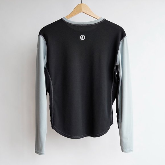 Vintage Lululemon Technical long sleeve top shirt, Size Medium, great condition - Picture 4 of 7
